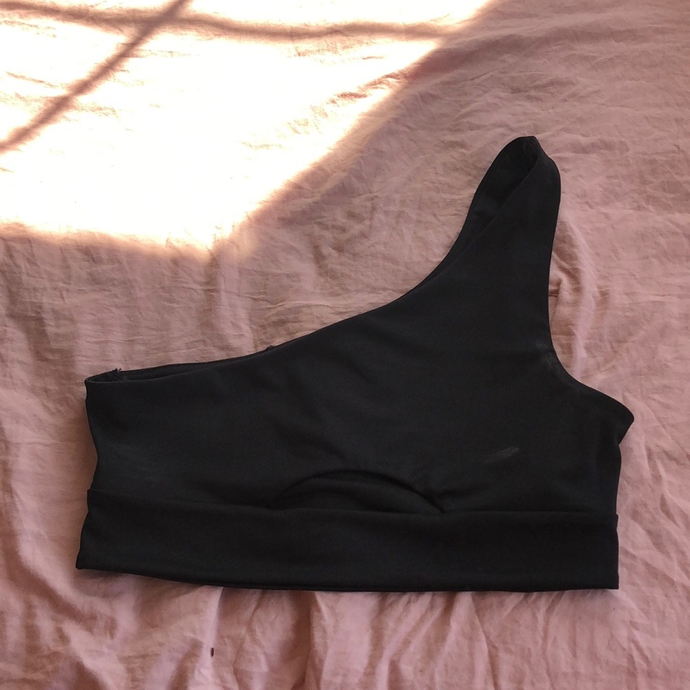 Black one shoulder crop top